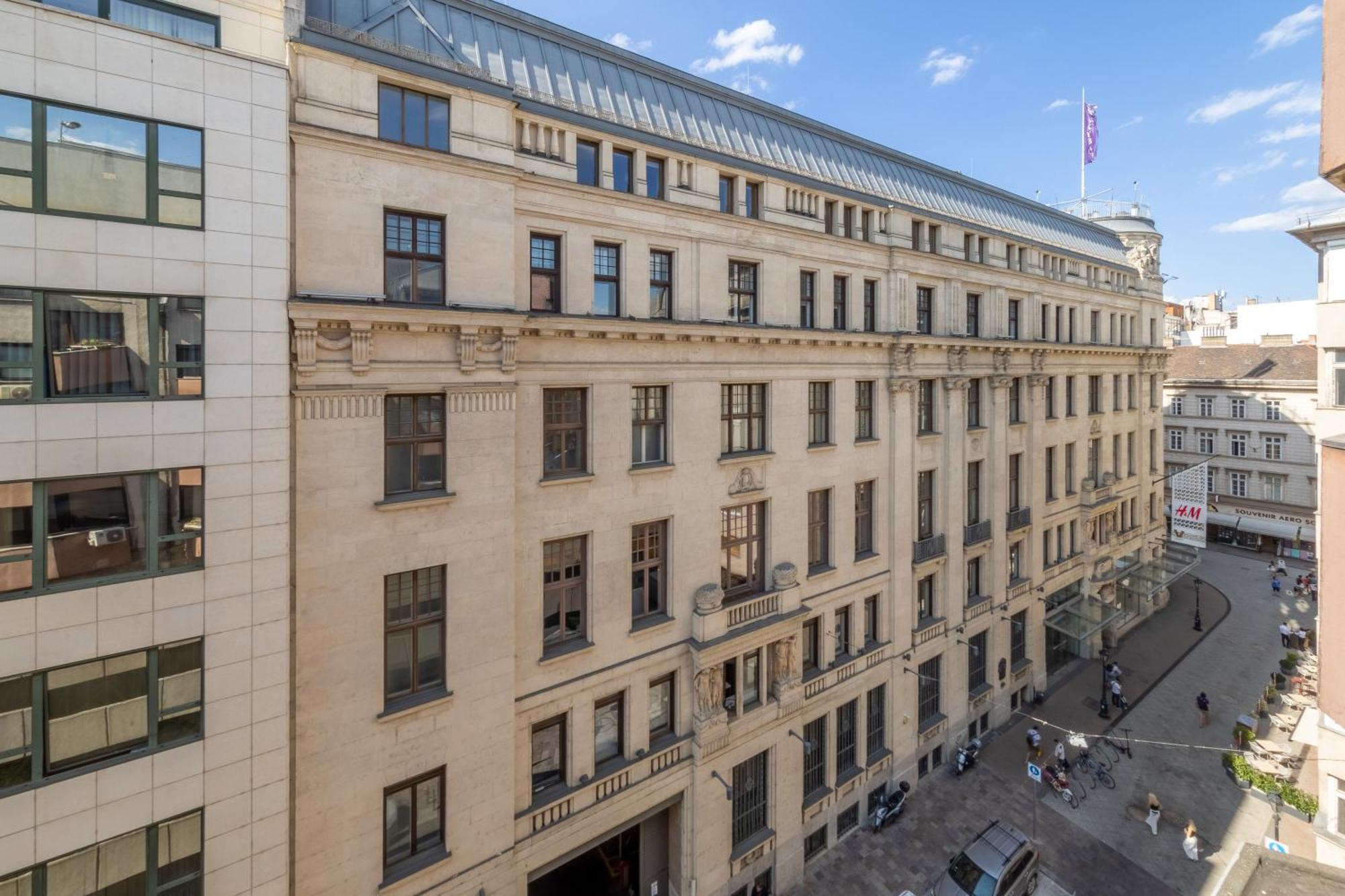 Gloria Apartment, Budapest